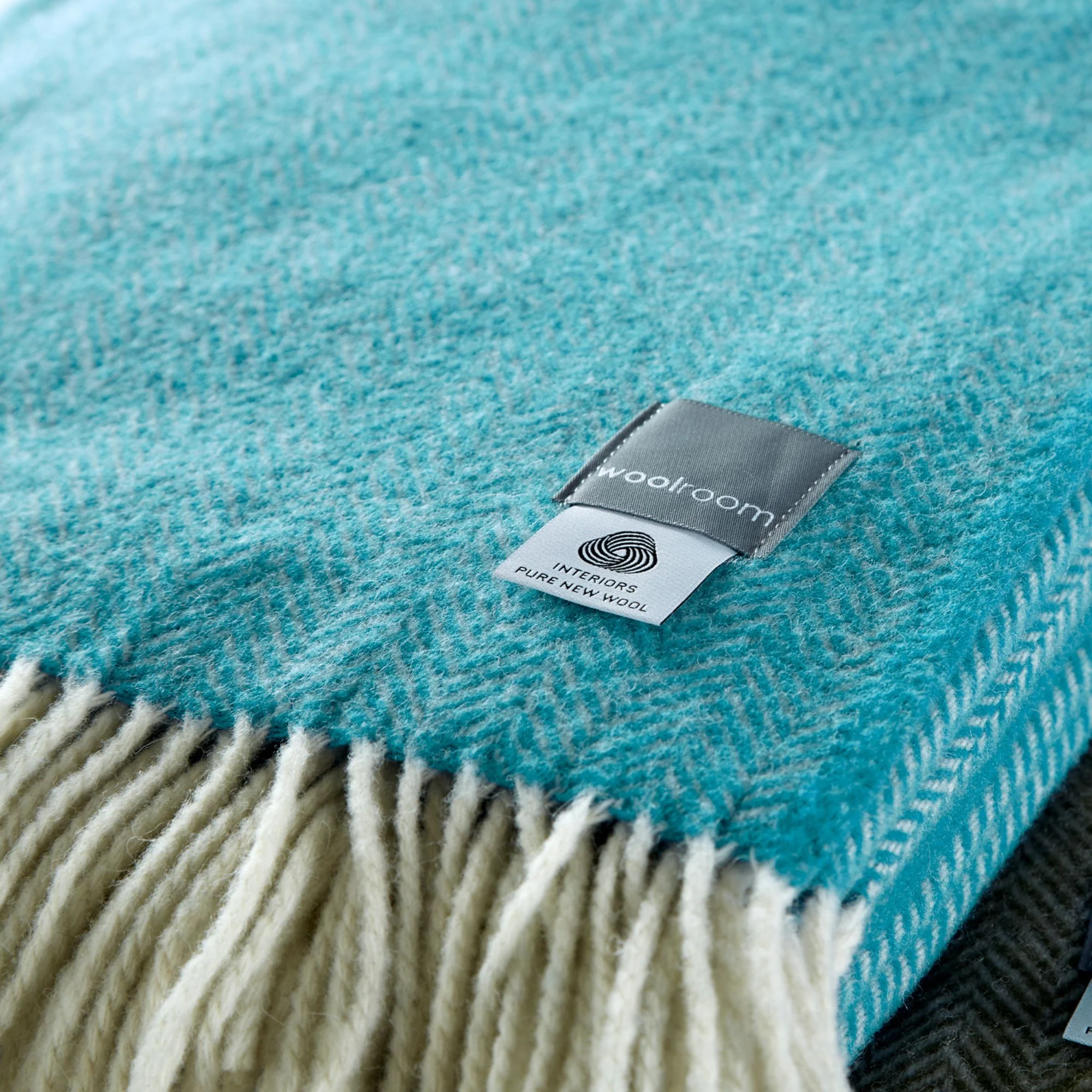 Chianti Wide Throw - Caribbean Blue - Image 3