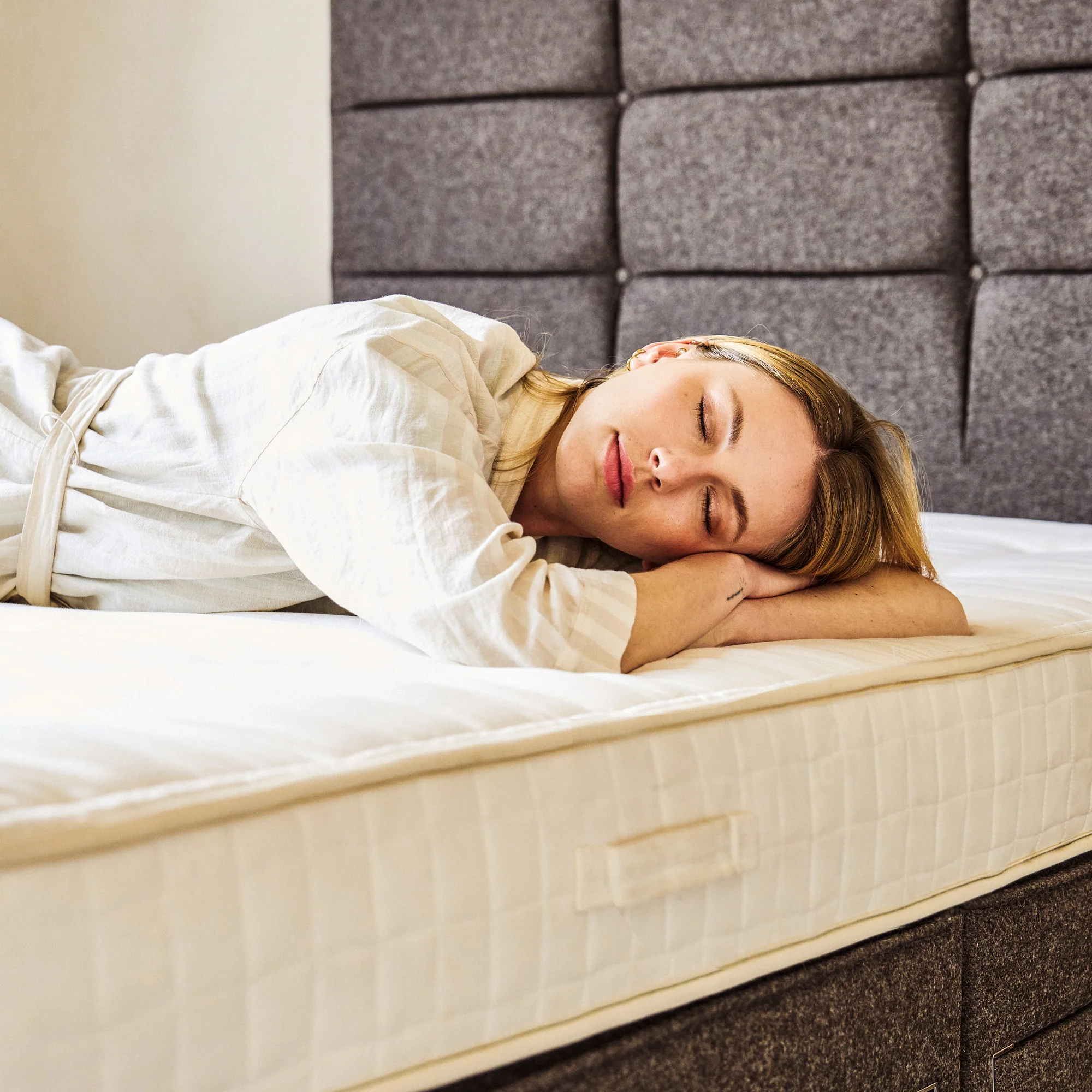 Classic Wooly Mattress - Image 6