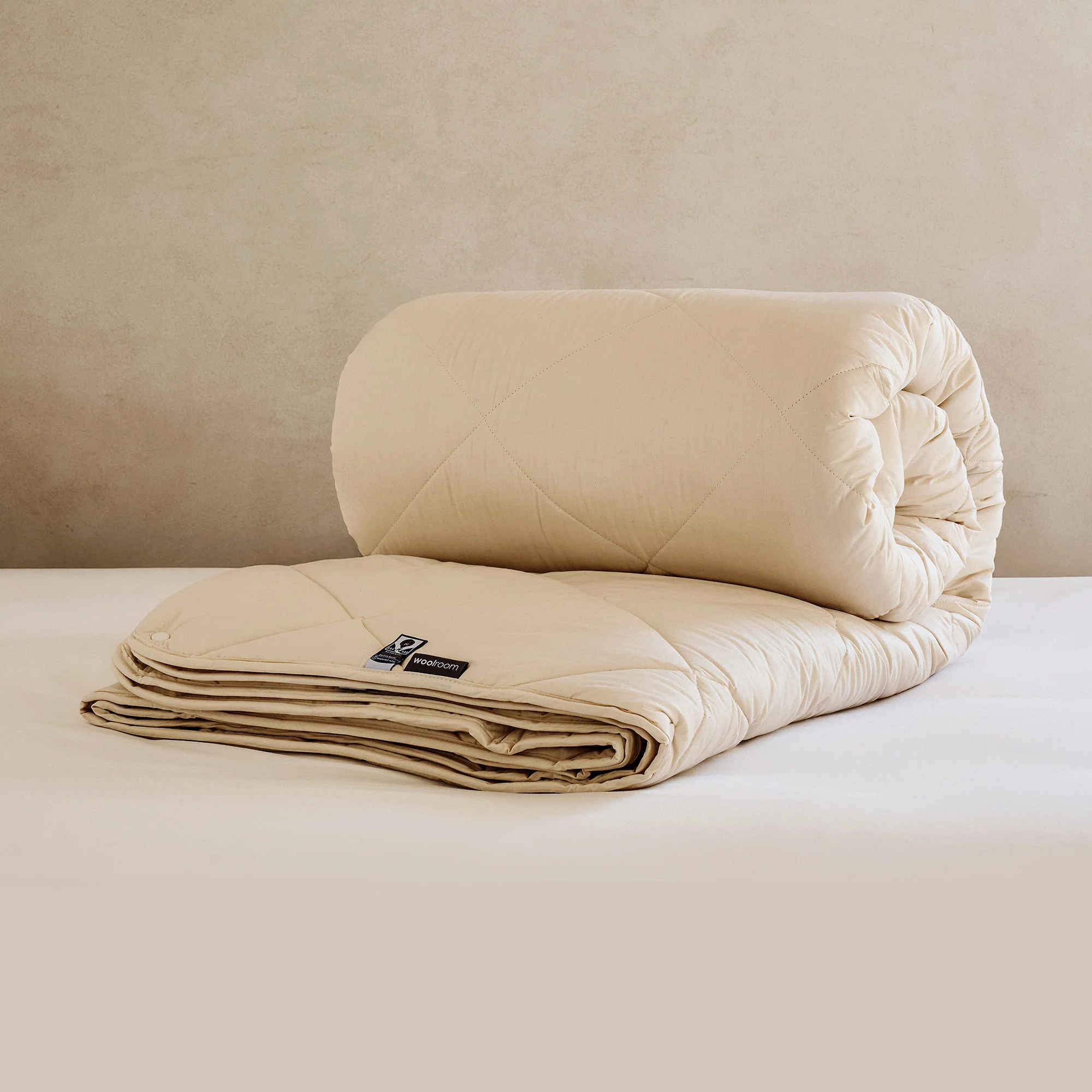 Deluxe Washable Bedding Bundle - All Season - Image 7