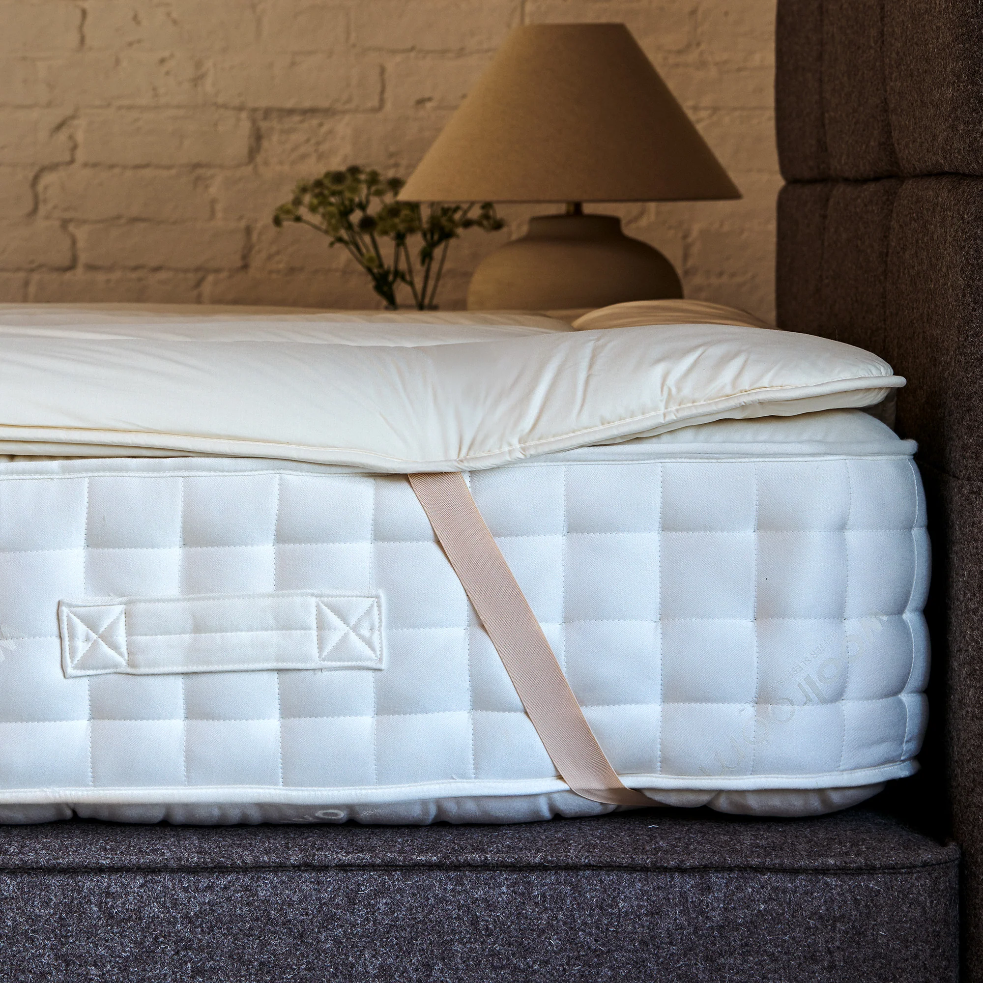 Deluxe Wool Mattress Topper - Image 7