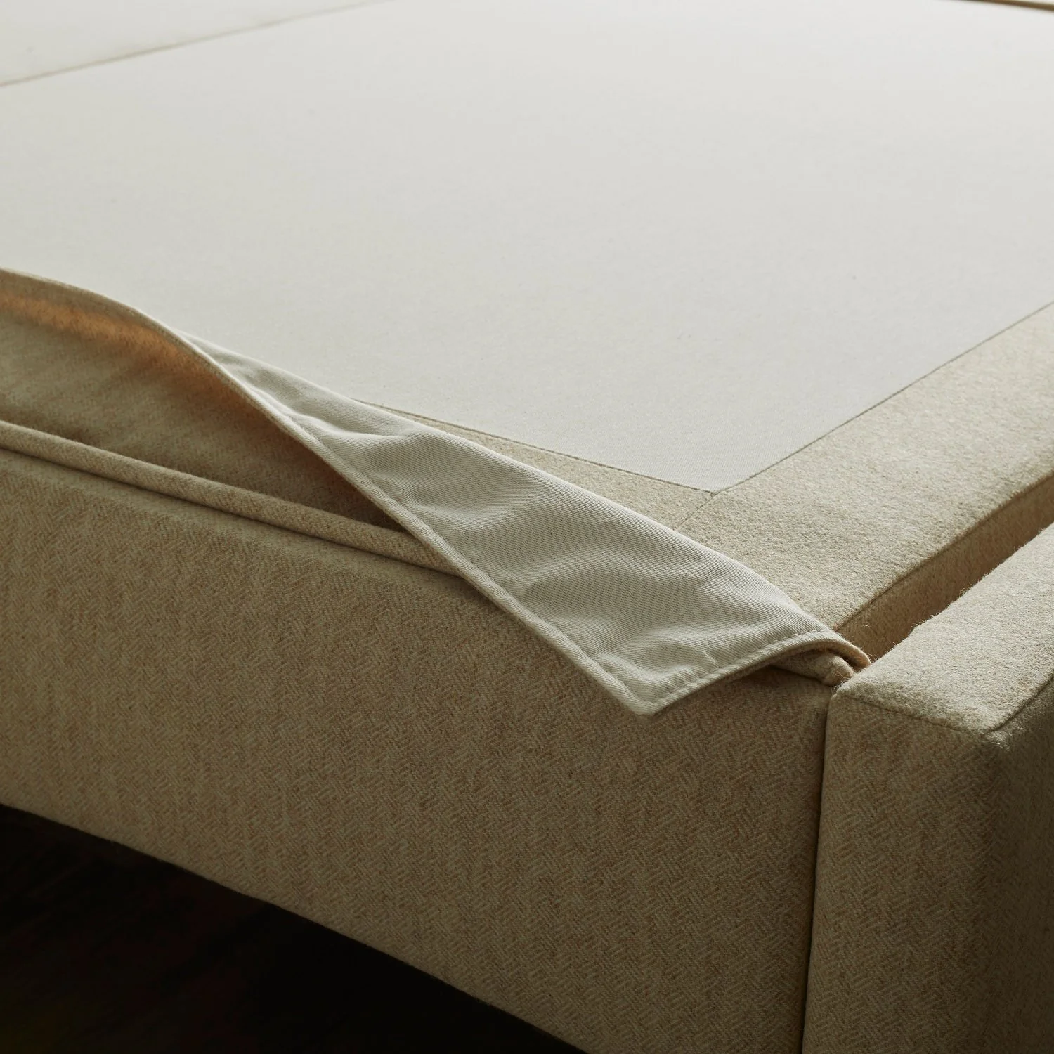 Sophia Upholstered Bedstead - Image 8