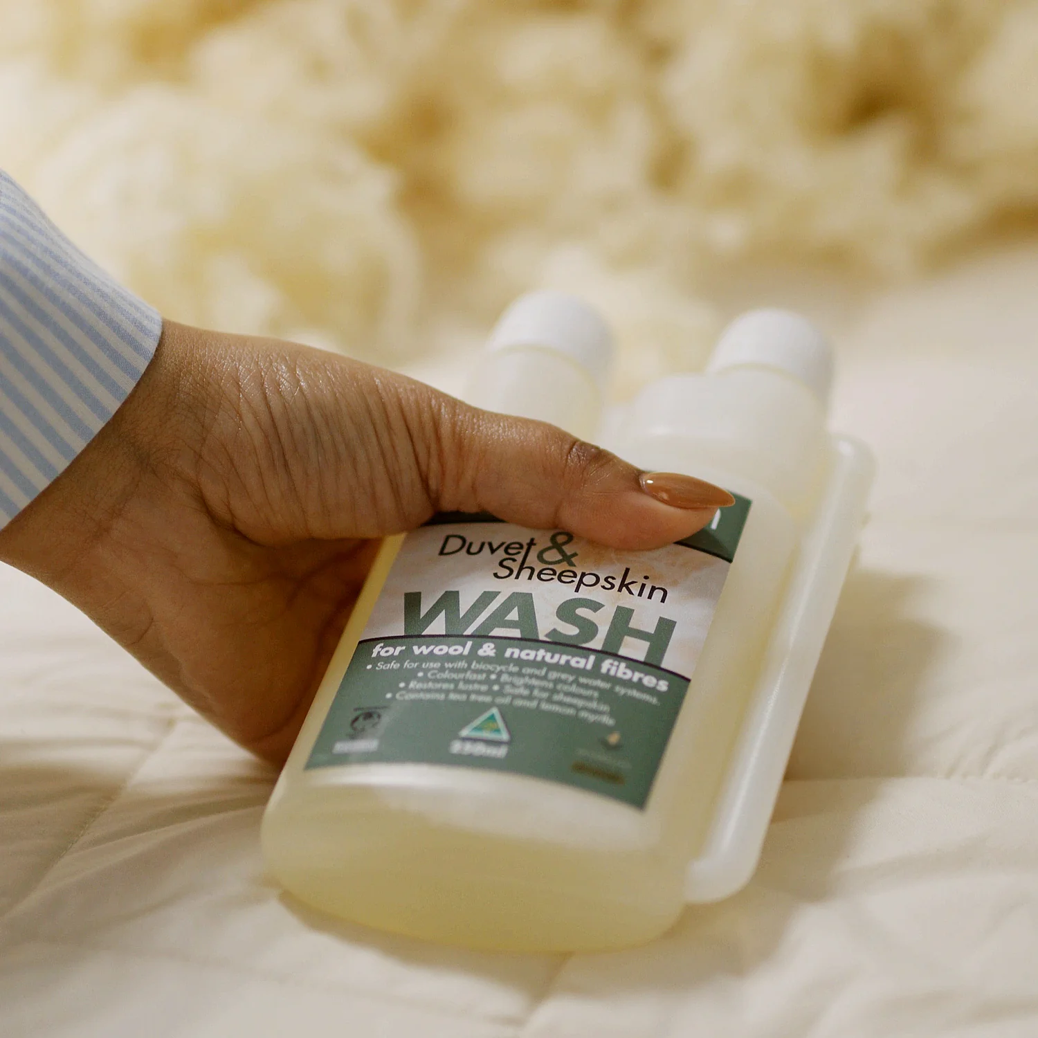 Wool Duvet Wash 250ml - Image 2